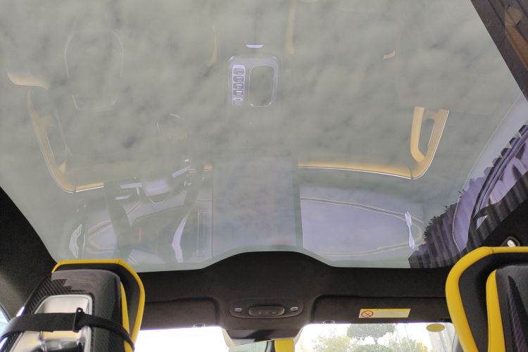 小米汽车 小米SU7 Ultra 2025 汽车图片 #20