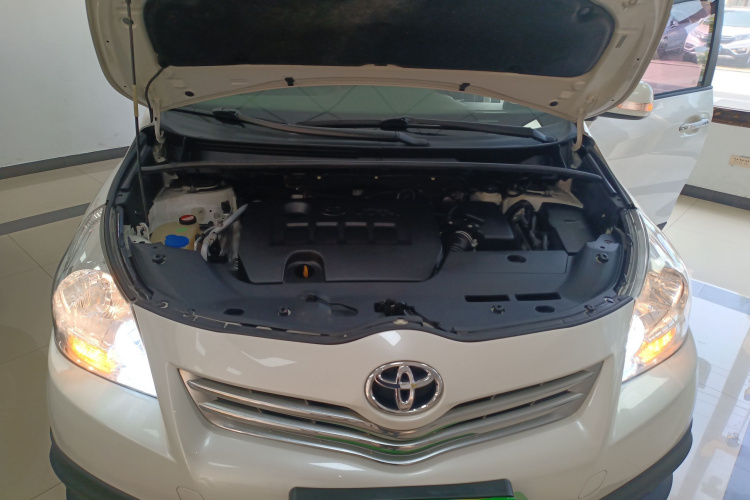 Toyota Verso 2016 car image #20