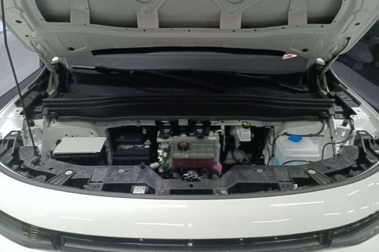 零跑汽车 零跑B10 2025 汽车图片 #20