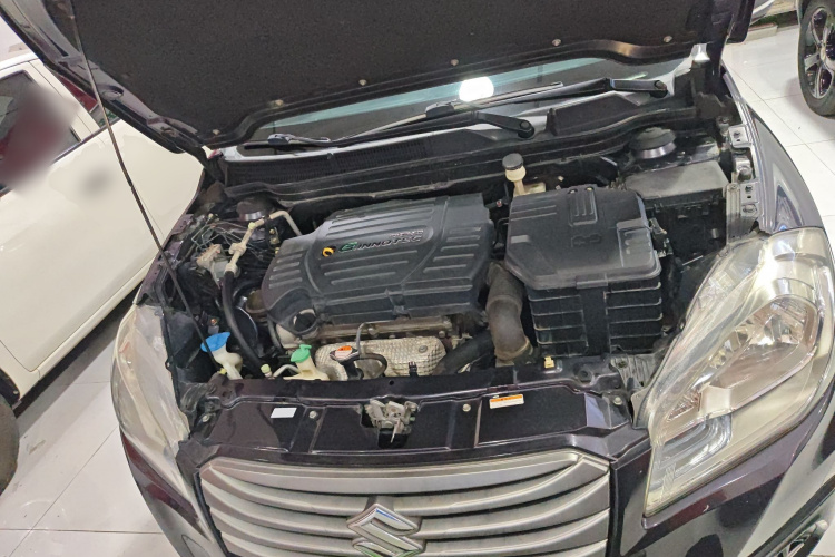 Suzuki S-Cross 2016 immagine di auto #20