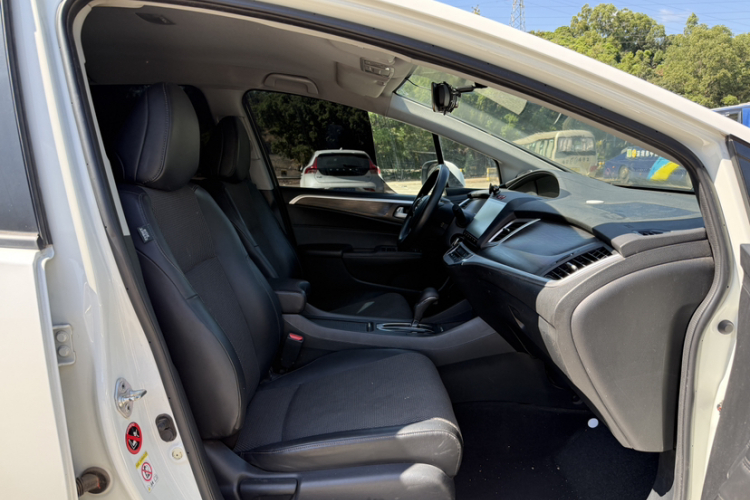 Honda Jade 2016 #20 Honda Jade 2016 immagine di auto #20