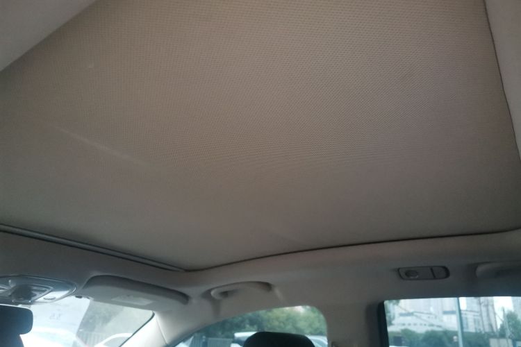 BYD Yuan New Energy 2018 car image #20