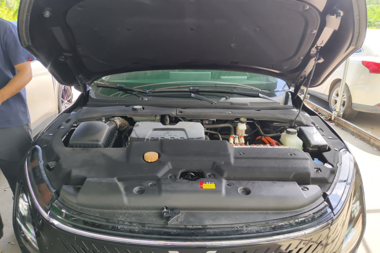 Wuling Starlight 730 New Energy 2023 صورة سيارة #20