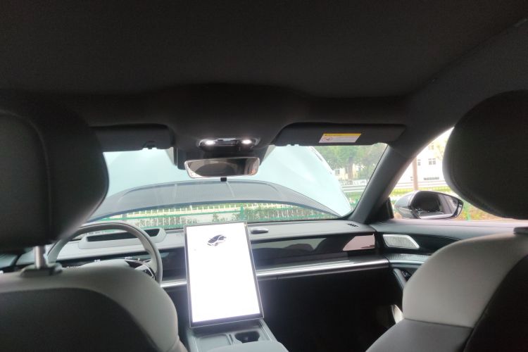 哪吒汽车 哪吒S猎装 2025 #20 哪吒汽车 哪吒S猎装 2025 汽车图片 #20