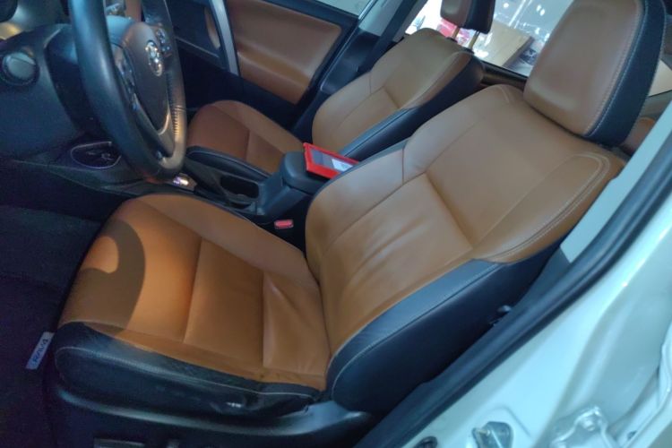 RAV4 2018 #20 RAV4 2018 car image #20
