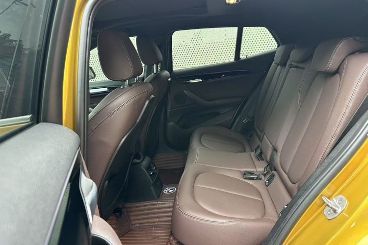 BMW X2 2020 car image #20