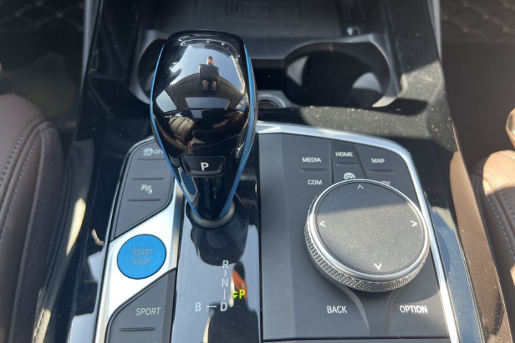 BMW iX3 2022 car image #20