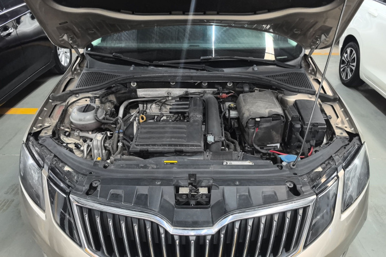 Skoda Octavia 2018 #20 Skoda Octavia 2018 car image #20