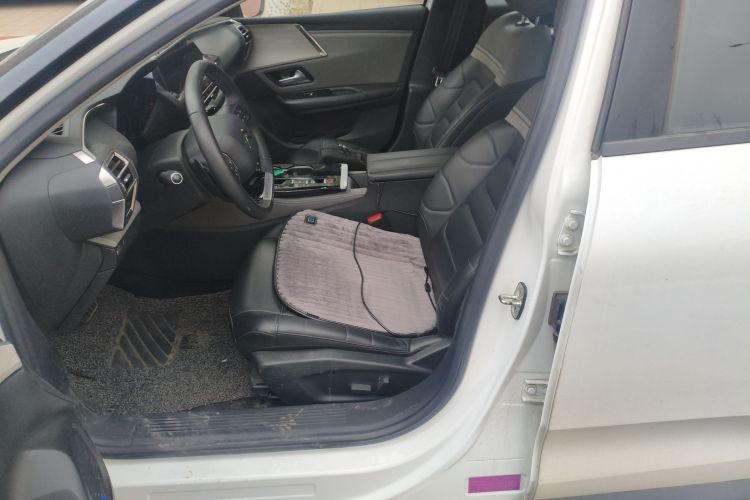 Citroen C5 X 2023 car image #20