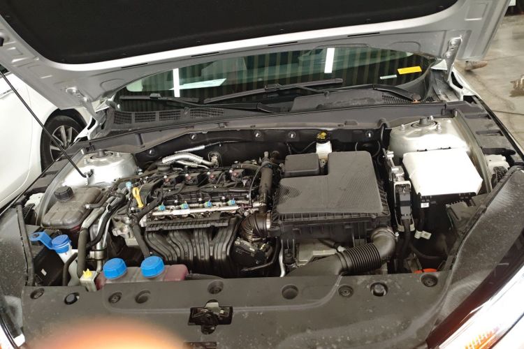 Changan EadoPHEV 2025 car image #20