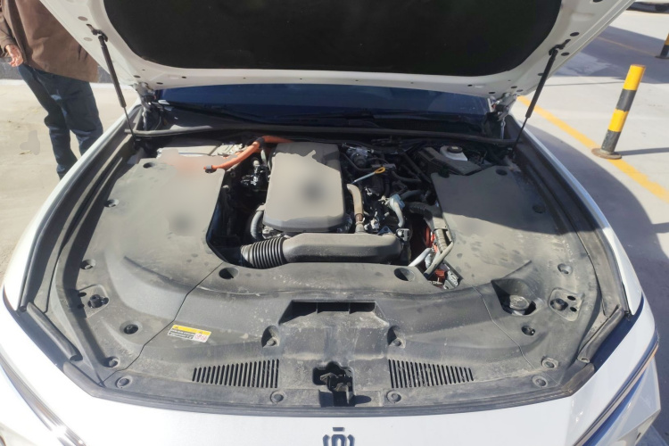 Toyota Crown 2024 immagine di auto #20