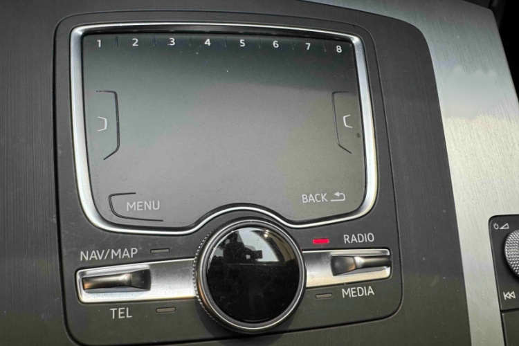 Audi Q5L 2018 imagem de carro #20