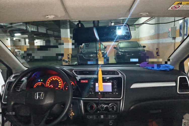 Honda Greiz 2018 car image #20