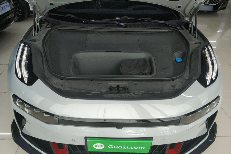 Zeekr 001 FR 2023 صورة سيارة #20