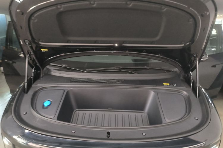 理想汽车 理想i6 2025 汽车图片 #20