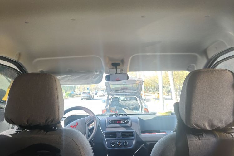 五菱汽车 五菱扬光电卡 2025 汽车图片 #20