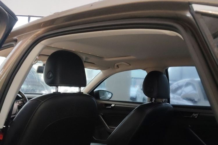 Volkswagen Passat 2017 car image #20