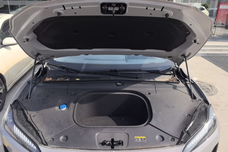 HongQi TianGong 05 2025 #20 HongQi TianGong 05 2025 car image #20