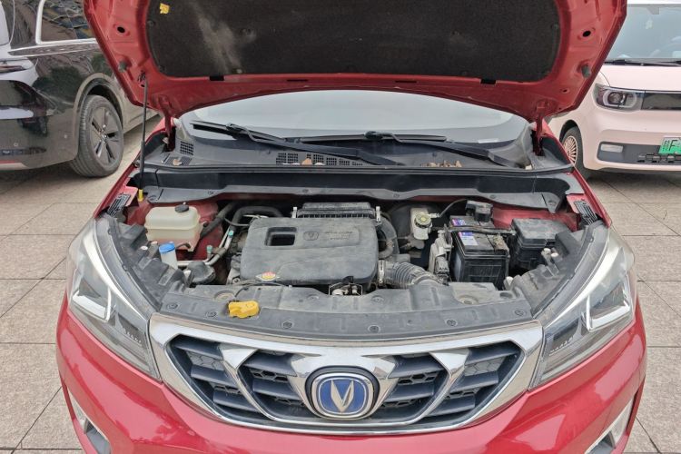 Changan CS15 EV 2016 #20 Changan CS15 EV 2016 car image #20