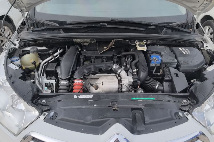 Citroen C4L 2015 image de voiture #20