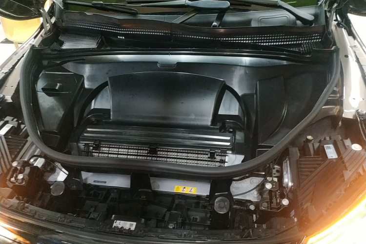 Mercedes-Benz EQE SUV 2023 #20 Mercedes-Benz EQE SUV 2023 car image #20