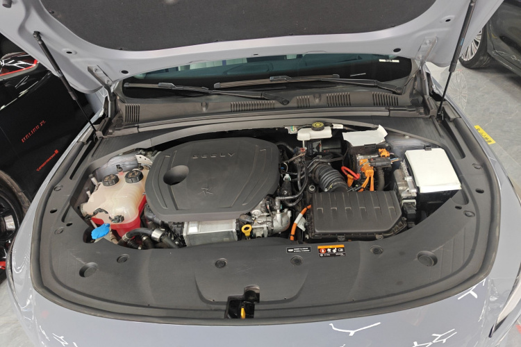 GEELY PrefaceL 2024 car image #20