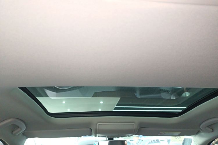 Volkswagen Lamando 2015 immagine di auto #20