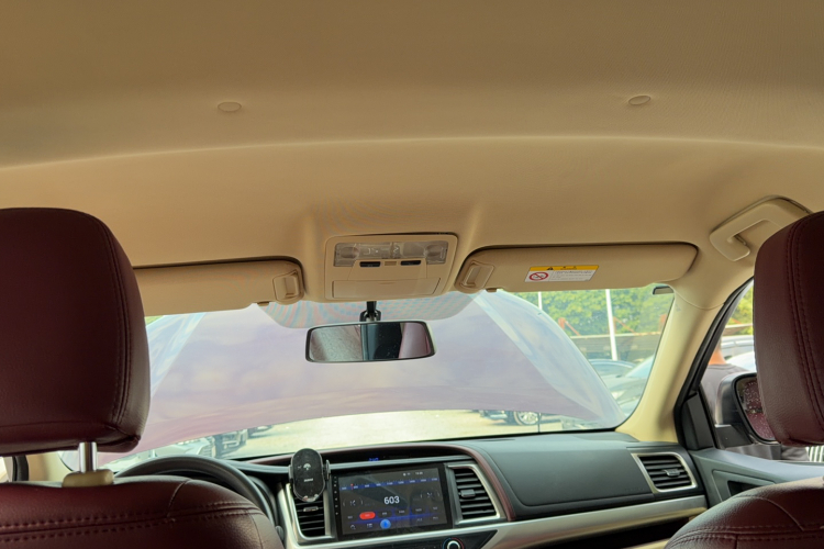 Toyota Highlander (Imported) 2016 car image #20