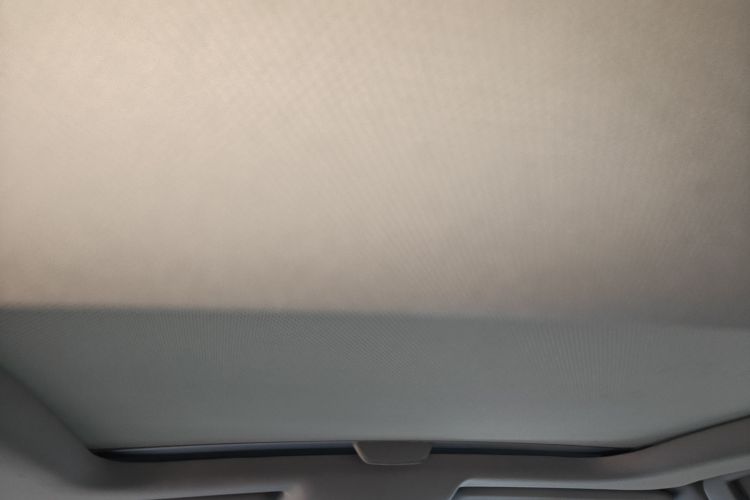 Citroen C6 2017 car image #20