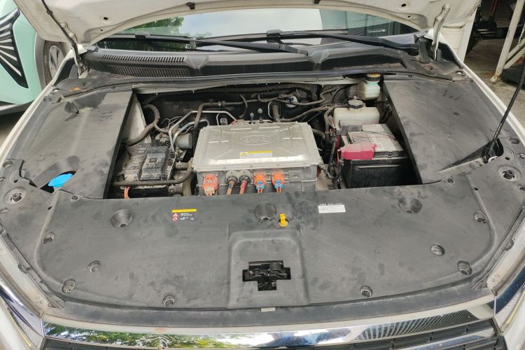 BYD Qin 2020 immagine di auto #20