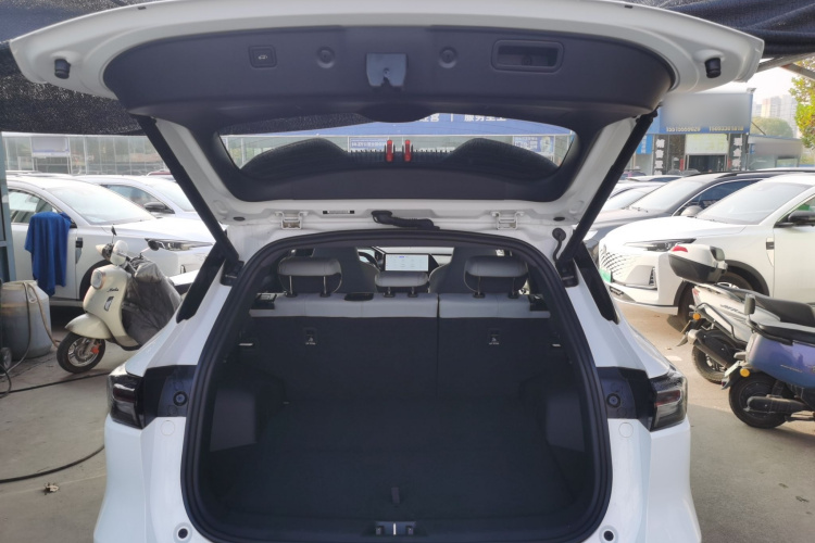 Changan CS55PLUS PHEV 2025 immagine di auto #20