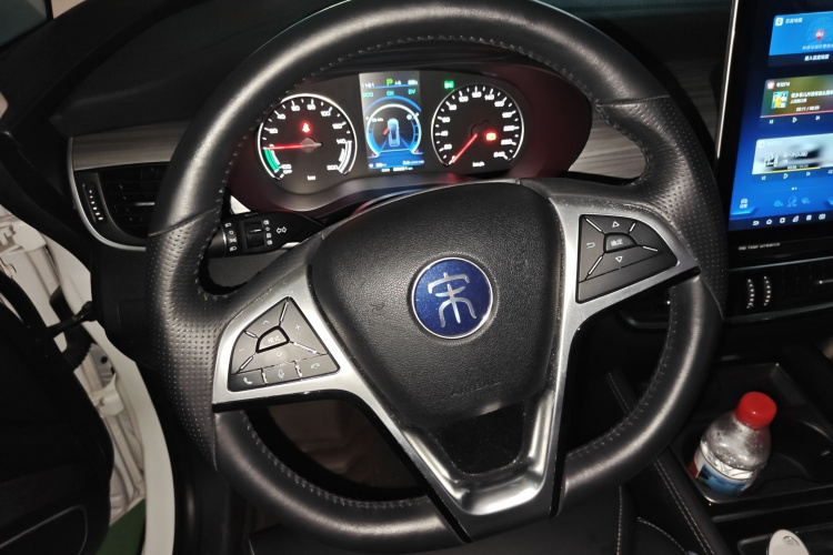 比亚迪 宋MAX新能源 2019 汽车图片 #20