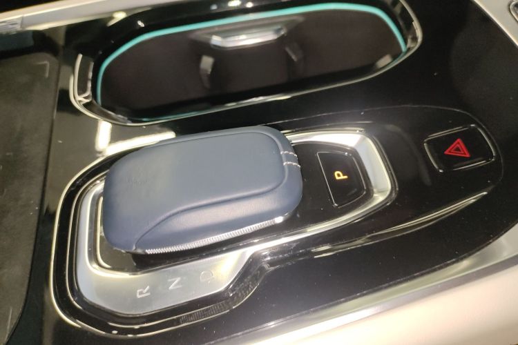 Volkswagen Phideon 2023 car image #20