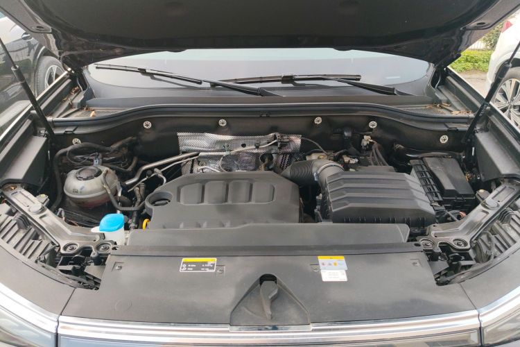 Audi Q6 2024 صورة سيارة #20