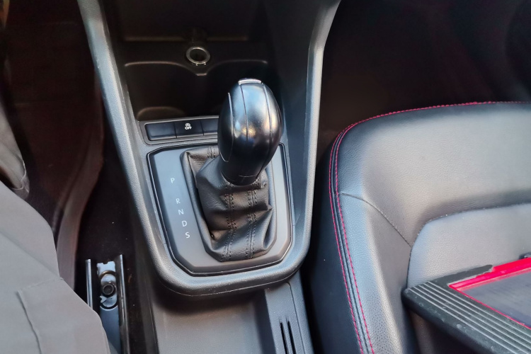 Volkswagen Santana 2019 car image #20