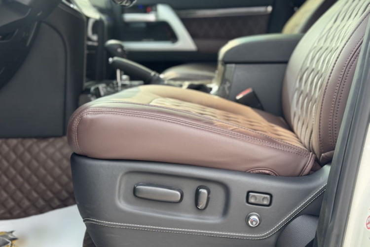 Toyota 2019 image de voiture #20