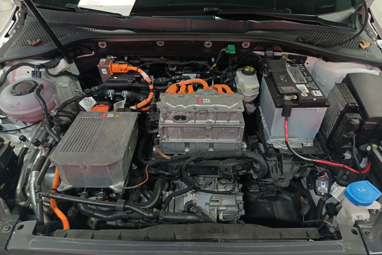 Volkswagen Golf New Energy (Imported) 2020 #20 Volkswagen Golf New Energy (Imported) 2020 immagine di auto #20