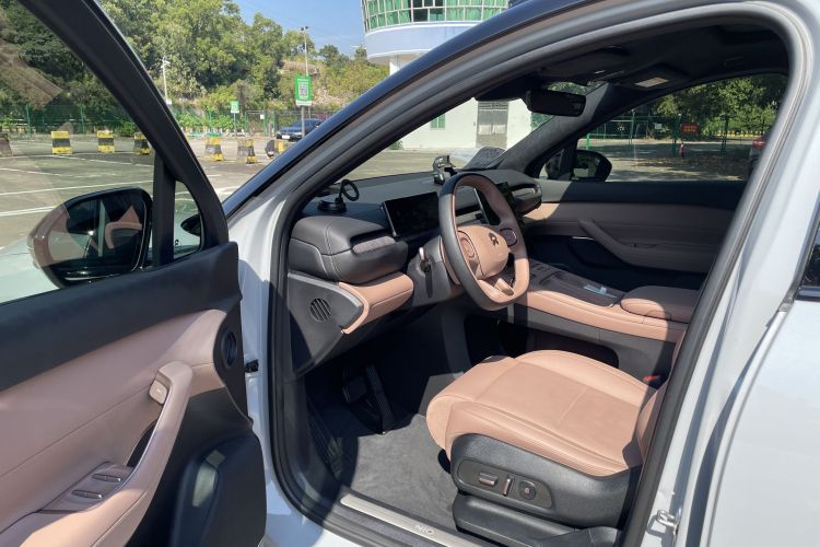 NIO ES6 2023 изображение автомобиля #20