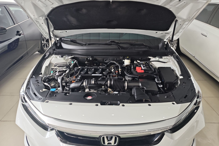 Honda Inspire 2022 car image #20