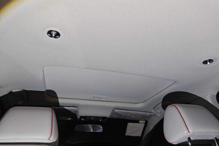 Honda e:NS2 2025 car image #20