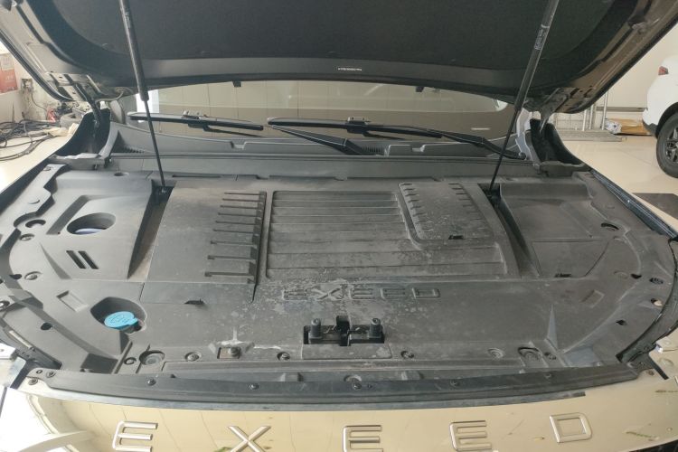 Exceed Chasing Wind 2021 car image #20