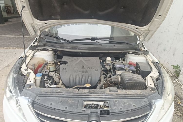 Forthing JOYEAR S50 2015 immagine di auto #20