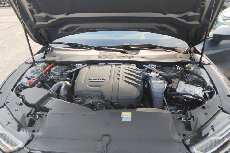 Audi A7 2024 car image #20