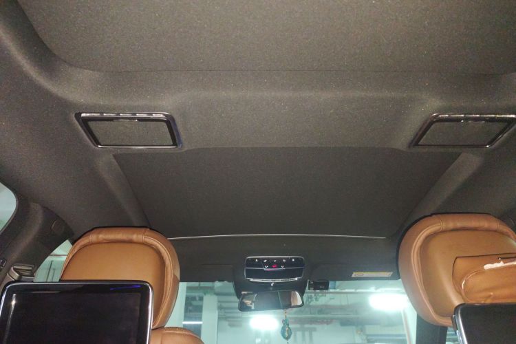 Mercedes-Benz Maybach S Class 2015 #20 Mercedes-Benz Maybach S Class 2015 изображение автомобиля #20