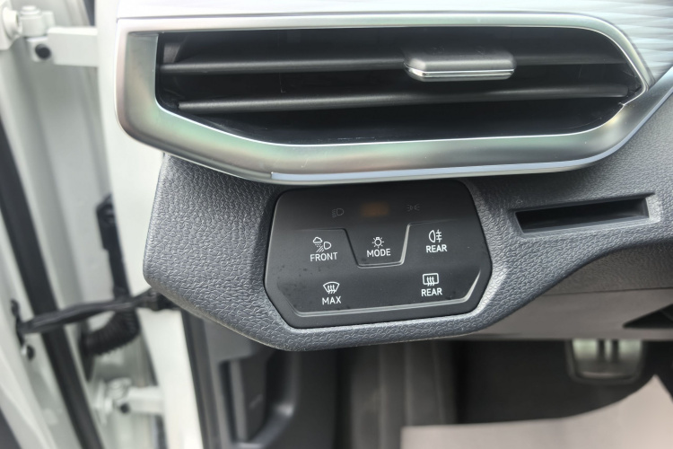 Volkswagen ID.4 Crozz 2023 #20 Volkswagen ID.4 Crozz 2023 car image #20