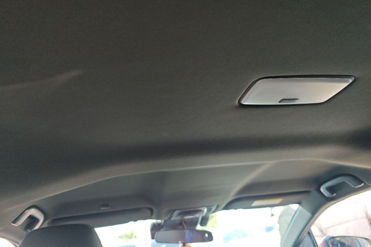 Toyota bZ4X 2024 immagine di auto #20