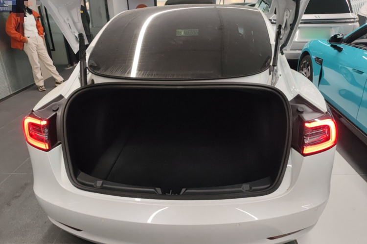特斯拉 Model 3 2023 汽车图片 #20