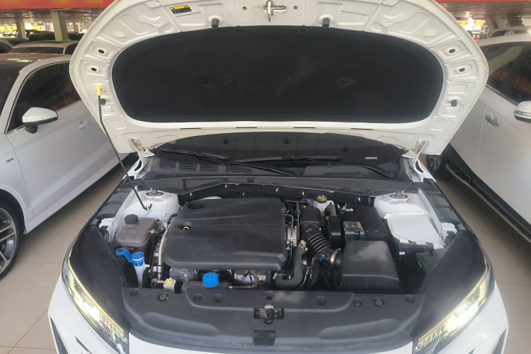 Changan Lamore 2023 #20 Changan Lamore 2023 car image #20