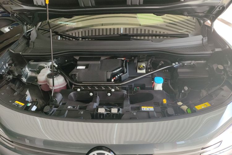 Volkswagen ID.4 X 2023 image de voiture #20