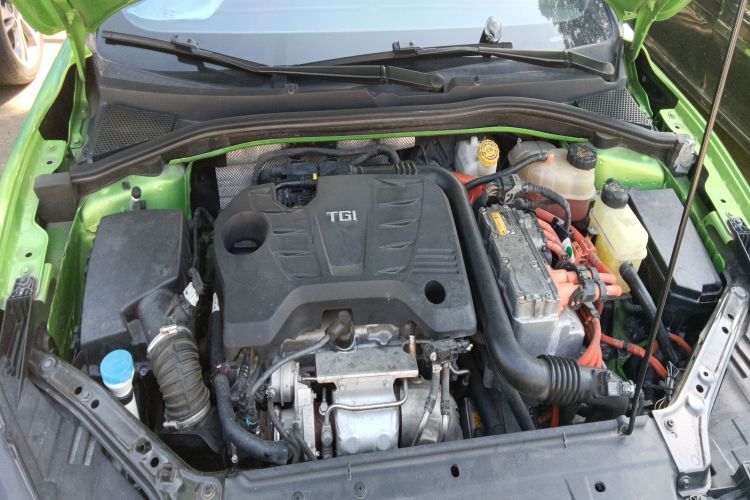 MG 6 New Energy 2020 car image #20